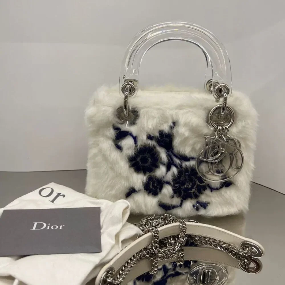 Dior Women Pre-Loved Bag Very Good Condition - Picture 2 of 8